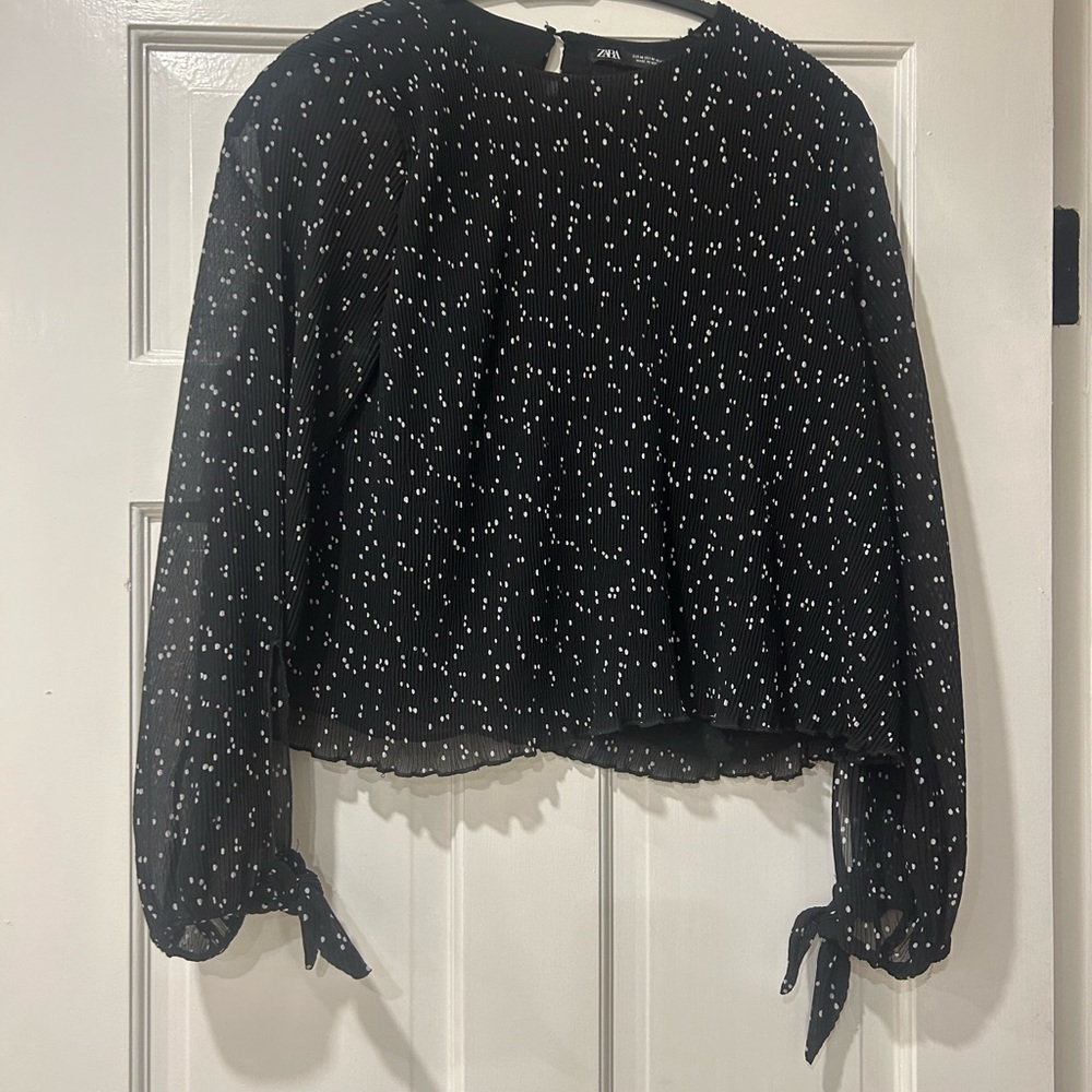 Zara Black and White Patterned Blouse